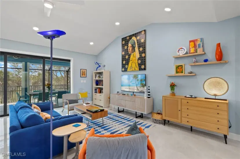 Picture of 1890 Middle Gulf Dr, Sanibel FL 33957