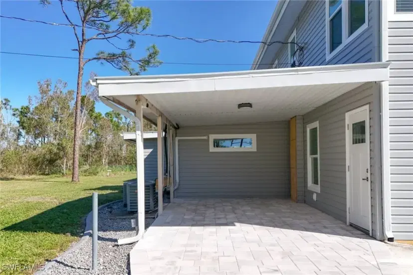 Picture of 18150 Morning Star Ln, Cape Coral FL 33993