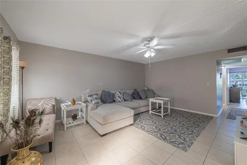 Picture of 1902 Bermuda Cir L4, Coconut Creek FL 33066