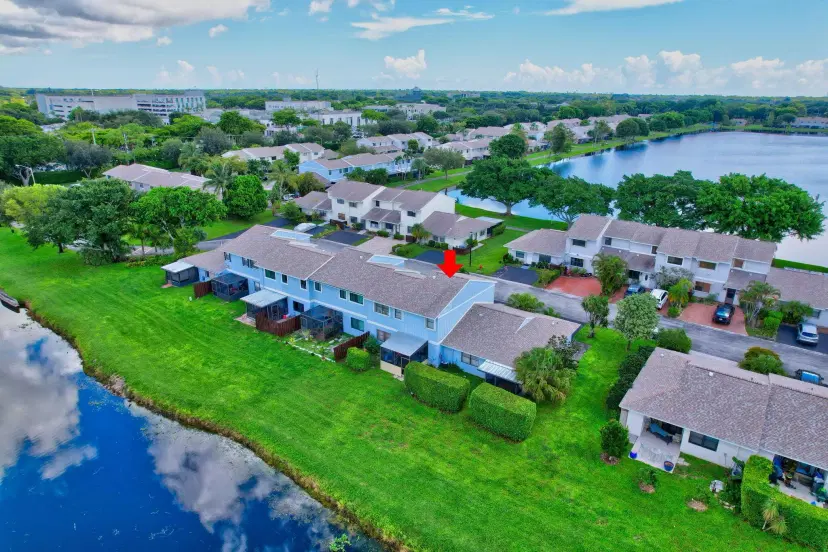 Picture of 16322 Country Lake Circle, Delray Beach FL 33484