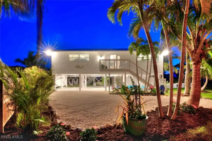 Picture of 6093 Henderson Rd, Sanibel FL 33957
