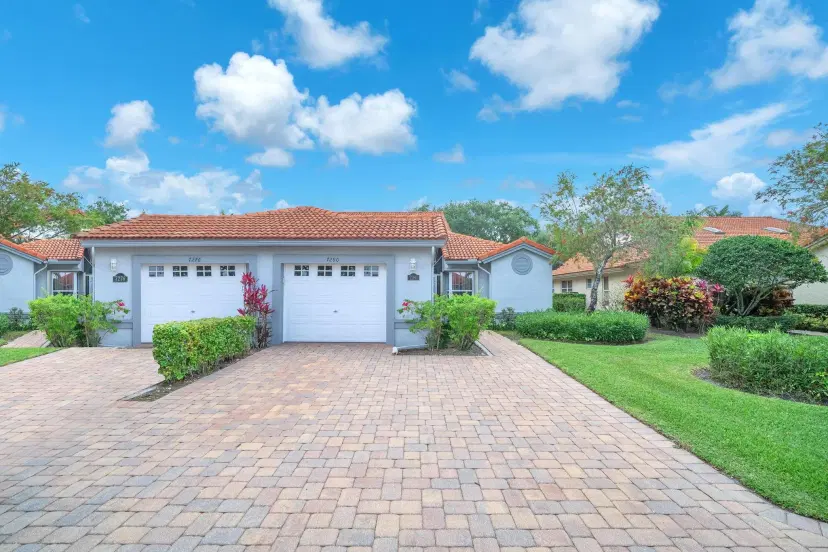 Picture of 7280 Summer Tree Dr B, Boynton Beach FL 33437