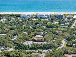 Picture of 900 Jasmine Lane 101A, Vero Beach, FL 32963
