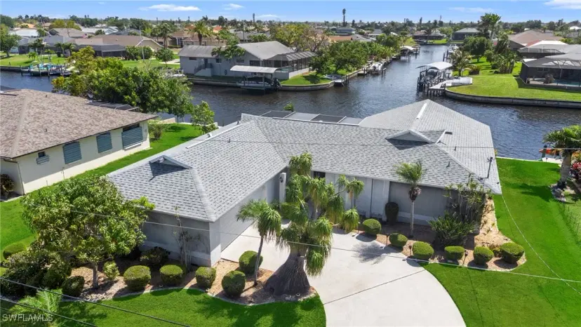 Picture of 2209 SE 10Th Ave, Cape Coral FL 33990