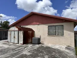 Picture of 5084 NW 195Th Ln, Miami Gardens, FL 33055