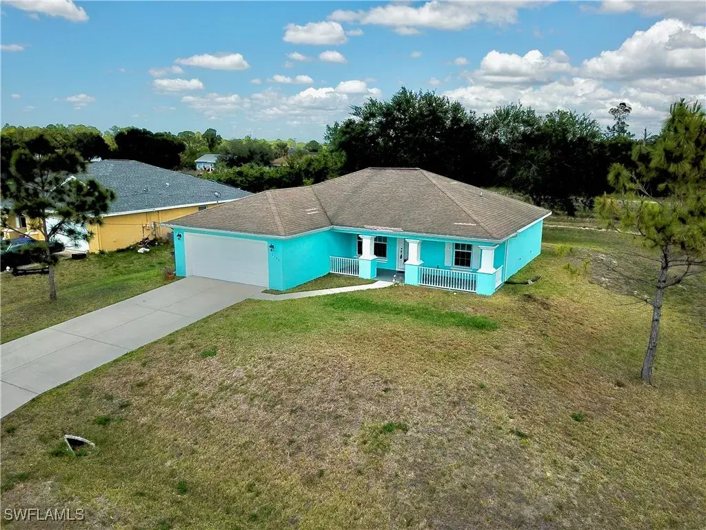 Picture of 3700 16Th St W, Lehigh Acres, FL 33971