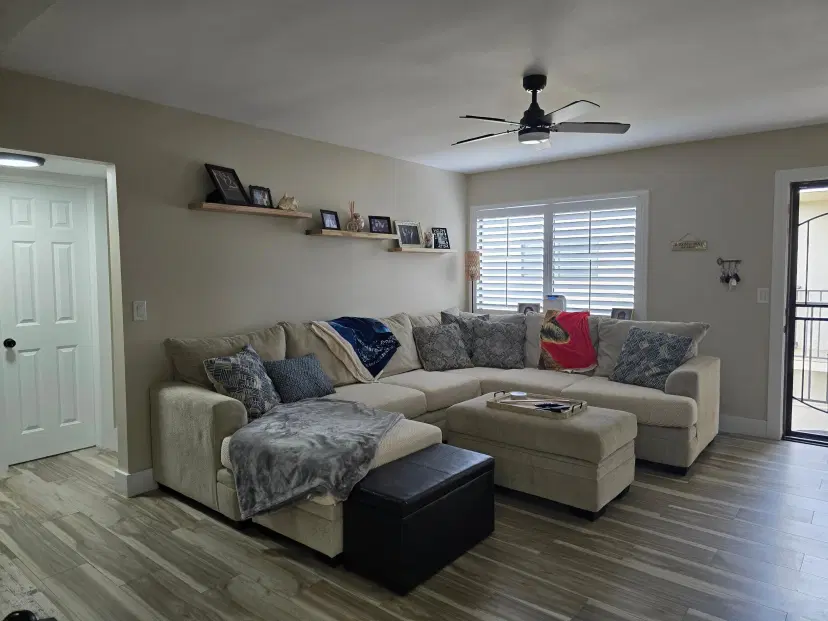 Picture of 5280 Las Verdes Circle 306, Delray Beach FL 33484