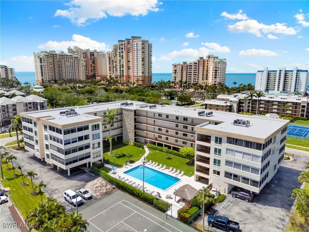 Picture of 921 Seagrape Dr 404B, Marco Island, FL 34145