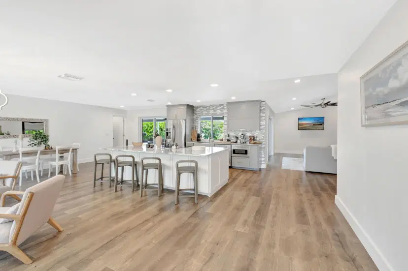 Picture of 3333 Lakeview Drive, Delray Beach FL 33445