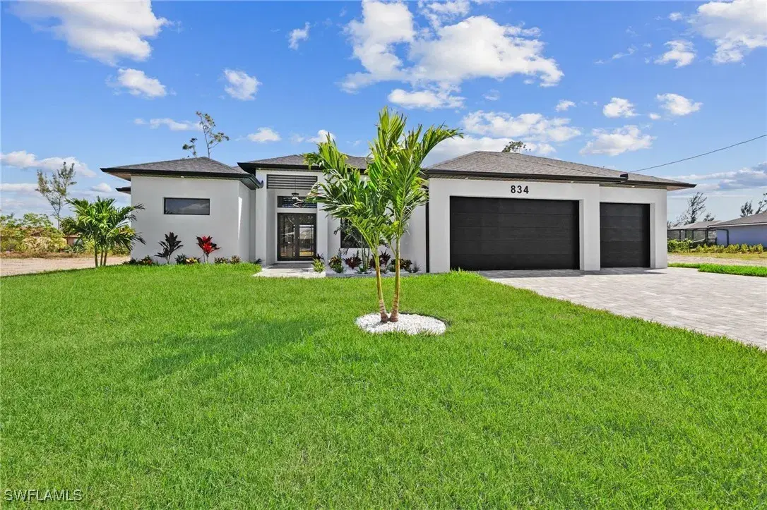 Picture of 834 SW 31St Ter, Cape Coral, FL 33914