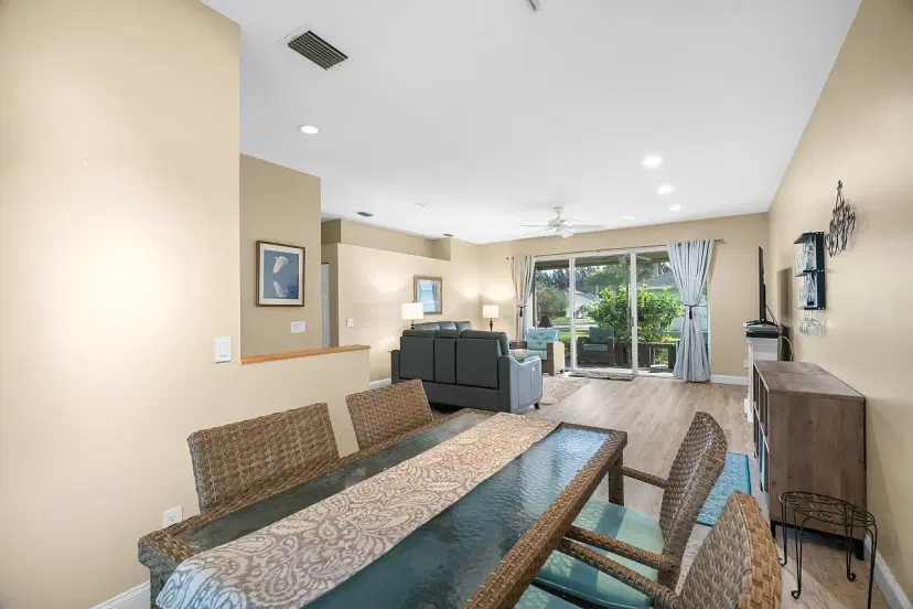 Picture of 1810 Hawthorne Drive, Vero Beach FL 32962