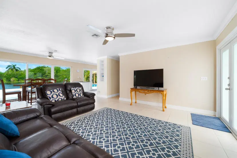 Picture of 6803 Kingston Drive, Lake Worth FL 33462