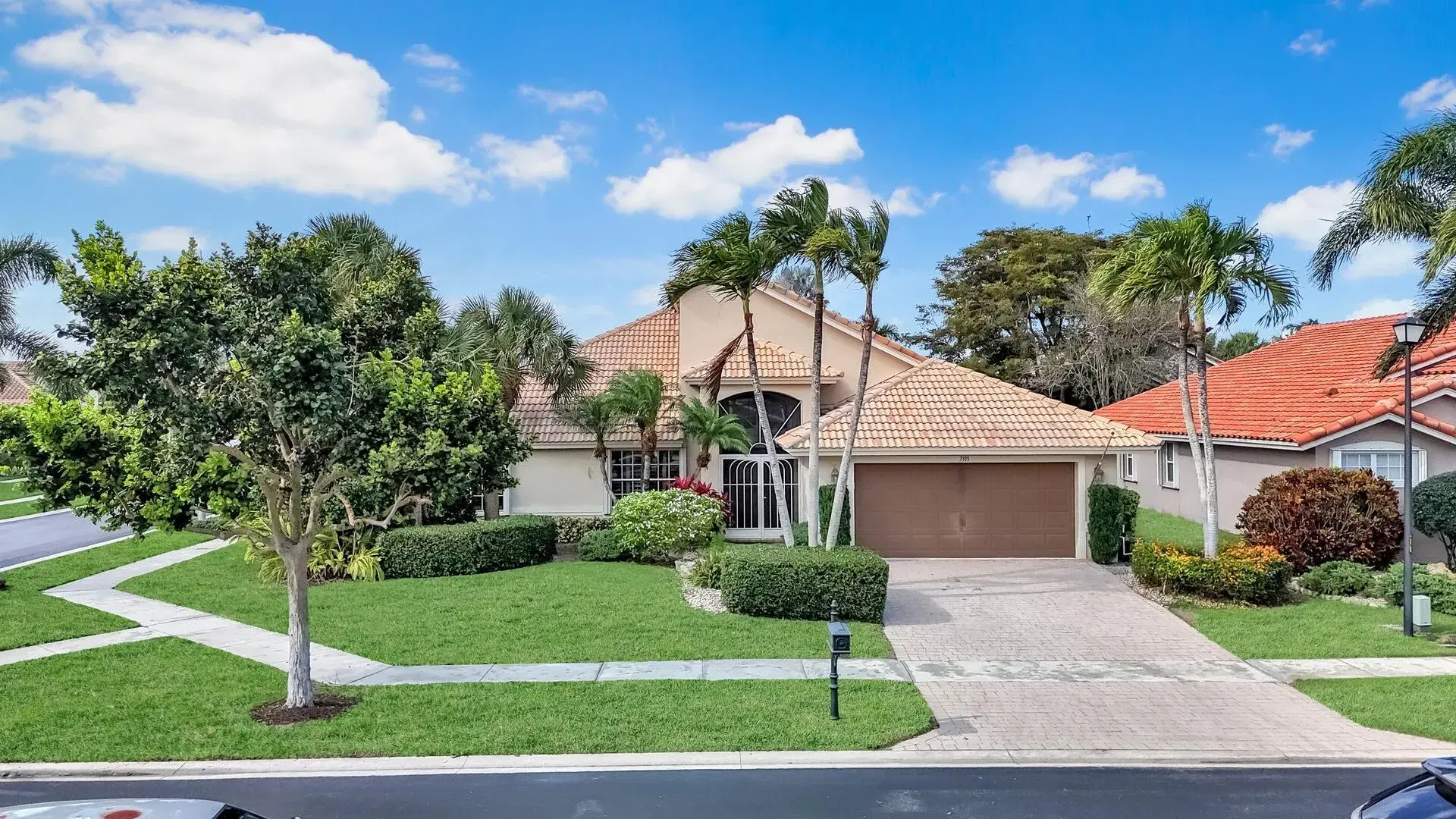 Picture of 7315 Falls Road E, Boynton Beach, FL 33437