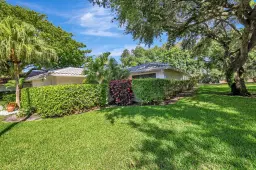 Picture of 30 Hampshire Lane, Boynton Beach, FL 33436