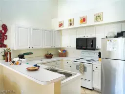 Picture of 4105 Residence Dr 720, Fort Myers, FL 33901
