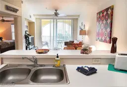Picture of 4105 Residence Dr 720, Fort Myers, FL 33901