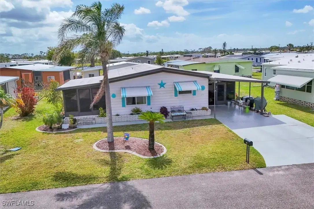 Picture of 215 Schooner St, North Port, FL 34287
