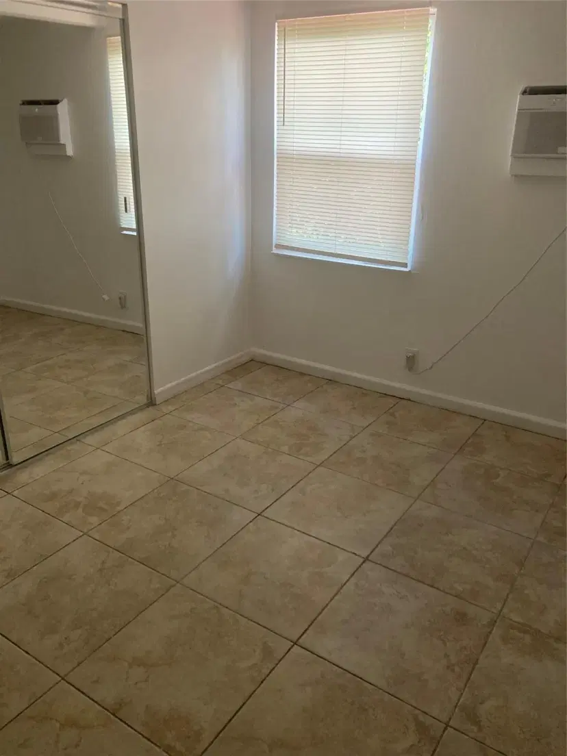 Picture of 5409 Marcia Pl, Mangonia Park FL 33407