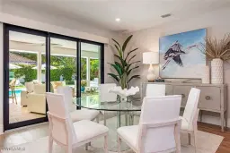 Picture of 6608 Ridgewood Dr, Naples, FL 34108