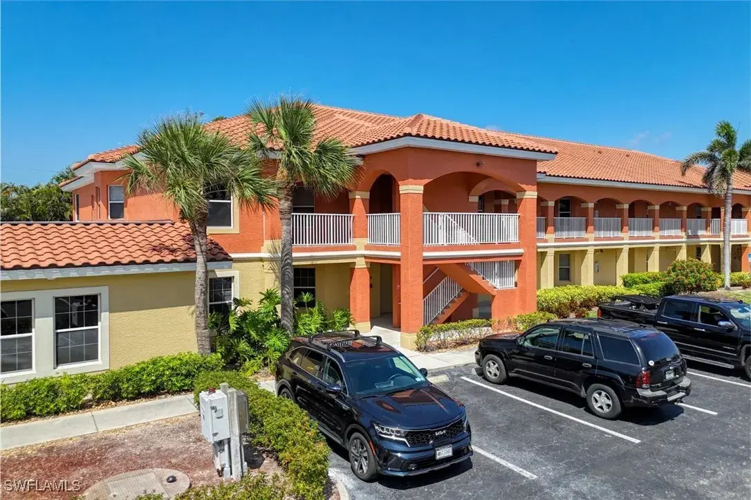 Picture of 15998 Mandolin Bay Dr 101, Fort Myers, FL 33908