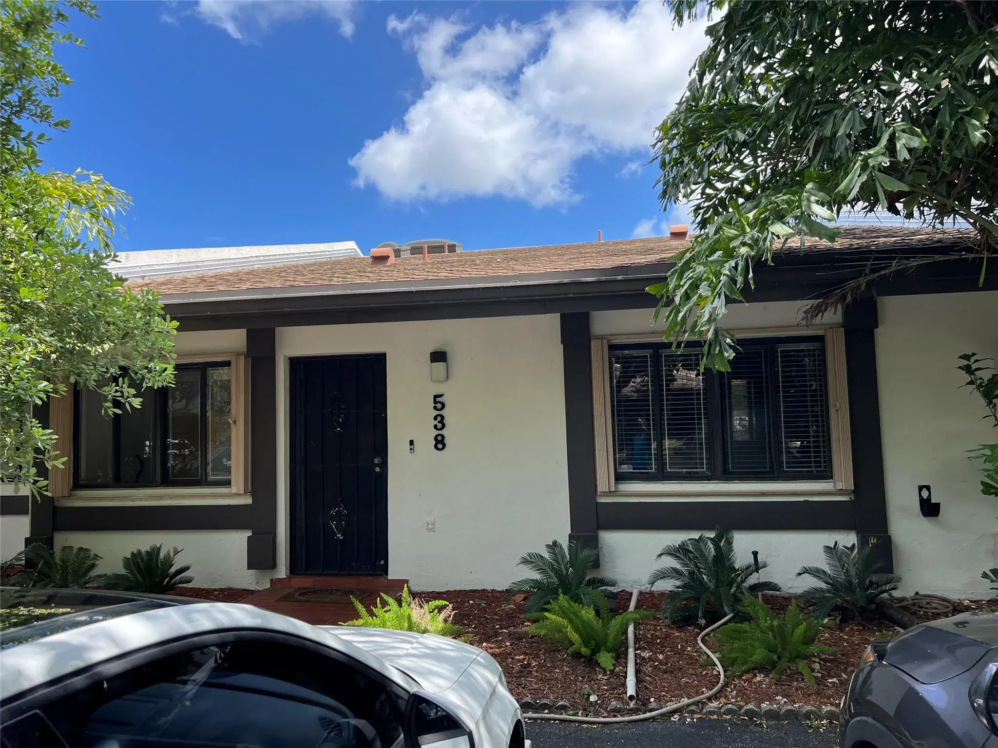 Picture of 538 NE 199Th Ter 2L, Miami, FL 33179
