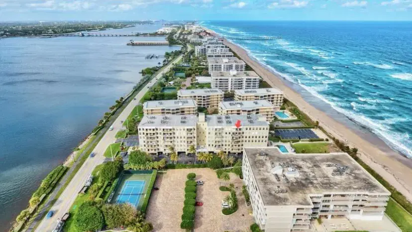 Picture of 3230 S Ocean Boulevard E610, Palm Beach FL 33480