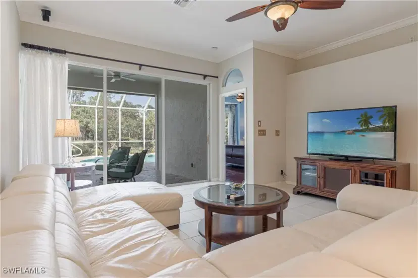 Picture of 8815 Naples Heritage Dr D9, Naples FL 34112