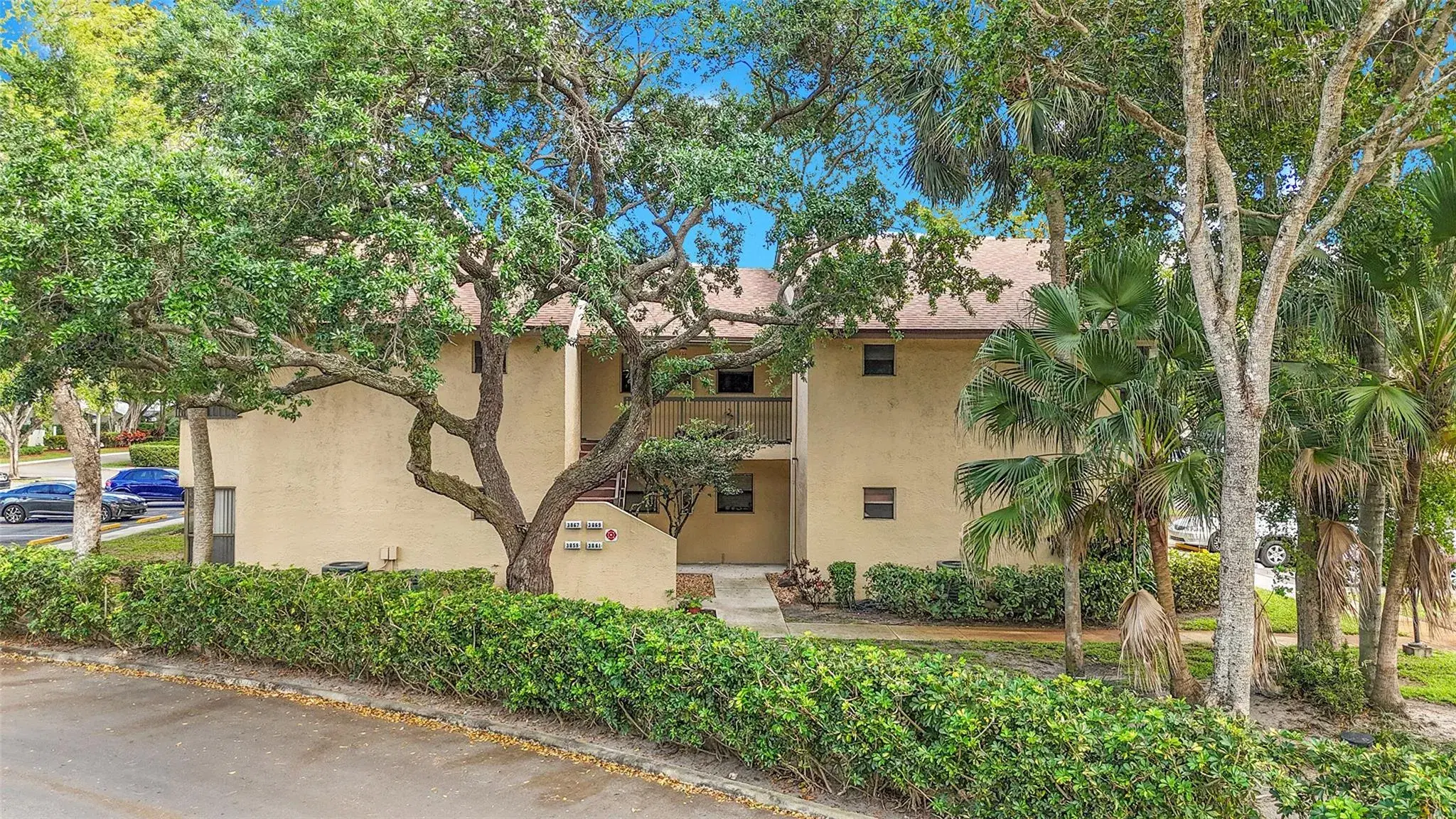 Picture of 3867 Cocoplum Cir 35110, Pompano Beach, FL 33063