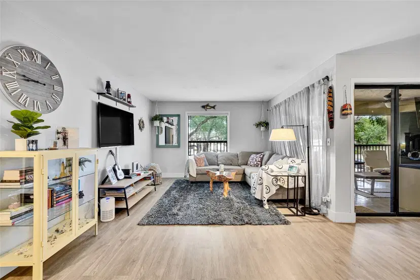 Picture of 3867 Cocoplum Cir 35110, Pompano Beach FL 33063