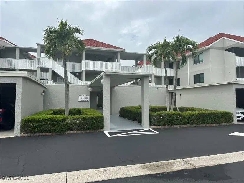 Picture of 11610 Caravel Cir 102, Fort Myers FL 33908