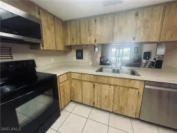 Picture of 11610 Caravel Cir 102, Fort Myers, FL 33908