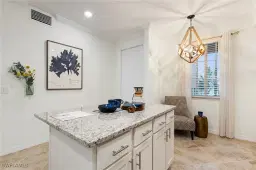 Picture of 14091 Heritage Landing Blvd 114, Punta Gorda, FL 33955