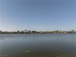 Picture of 302 SE 5Th St, Cape Coral, FL 33990