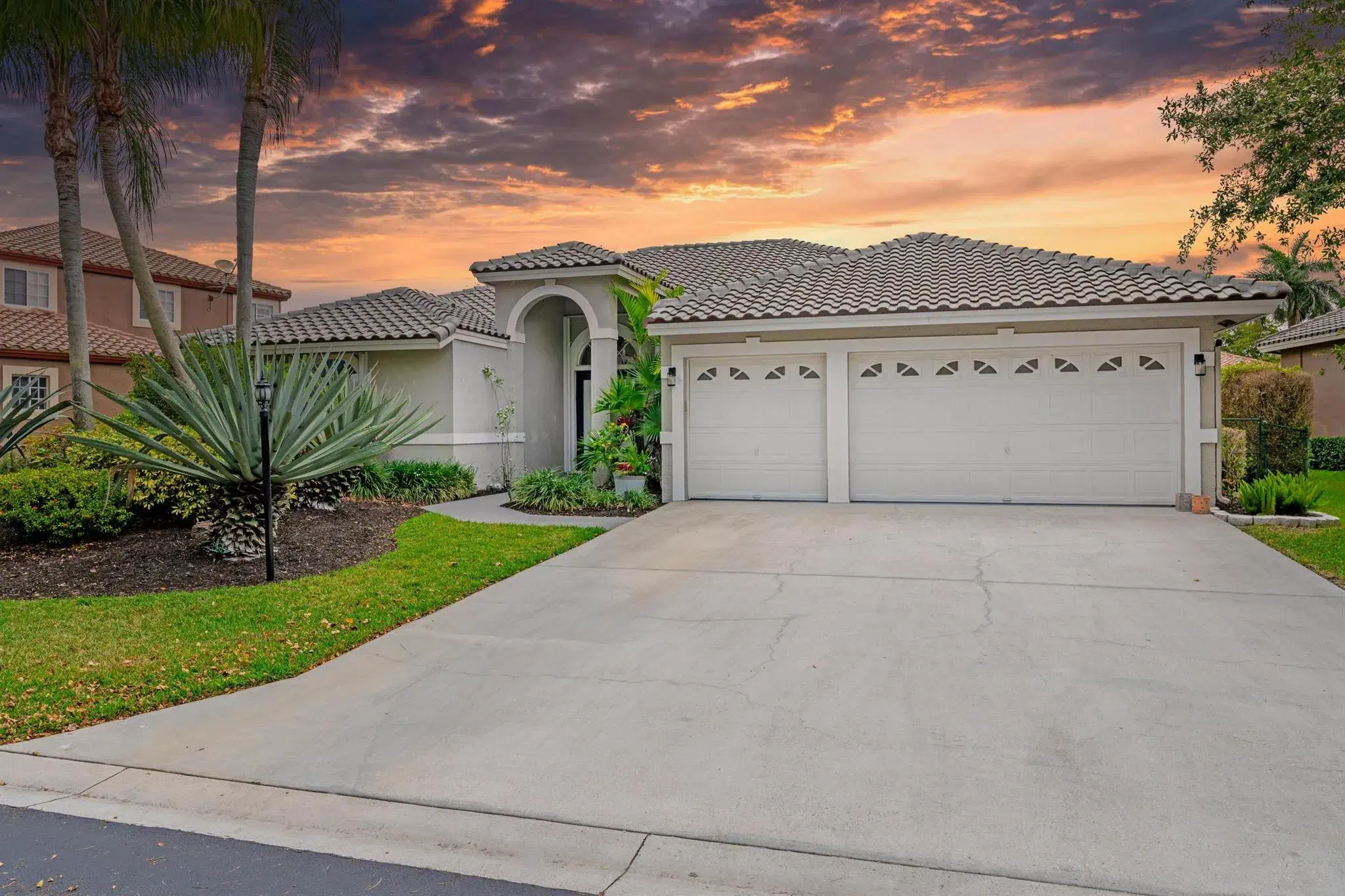 Picture of 6552 NW 99Th Avenue, Parkland, FL 33076