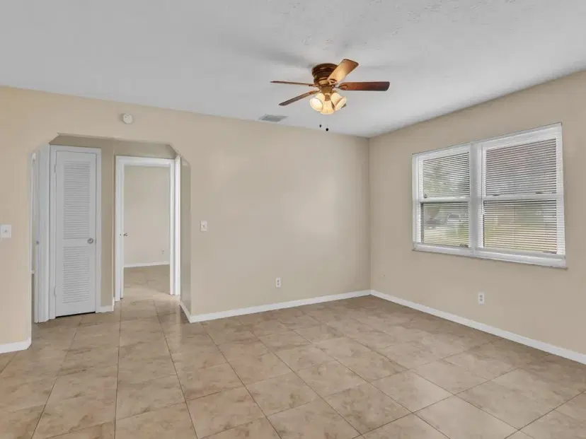 Picture of 134 SE Whitmore Drive, Port St Lucie FL 34984