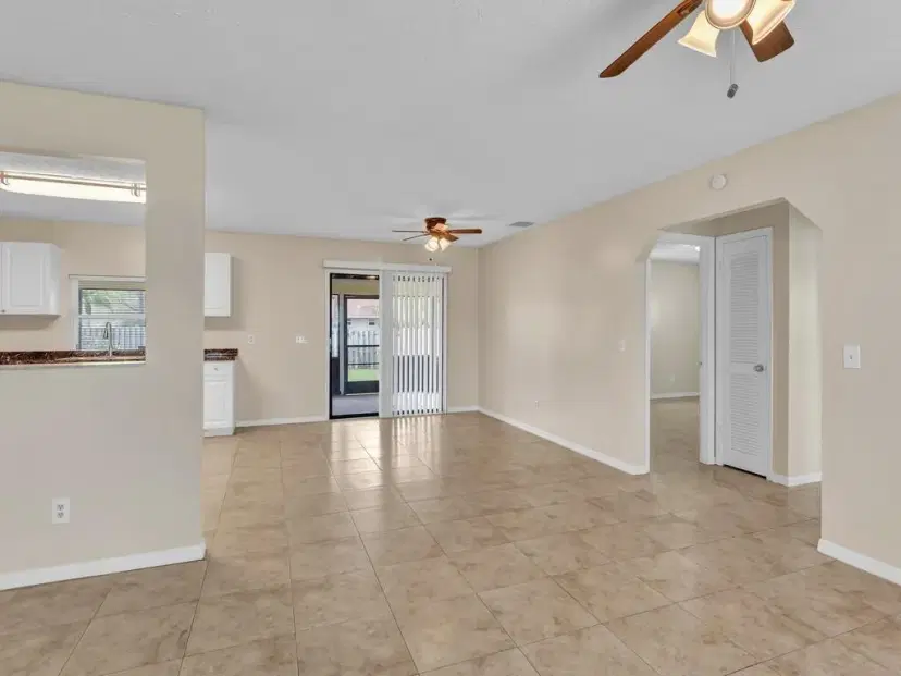 Picture of 134 SE Whitmore Drive, Port St Lucie FL 34984