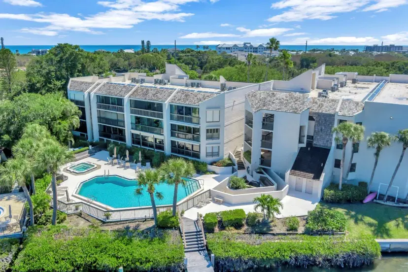 Picture of 5101 Highway A1A 105, Vero Beach FL 32963