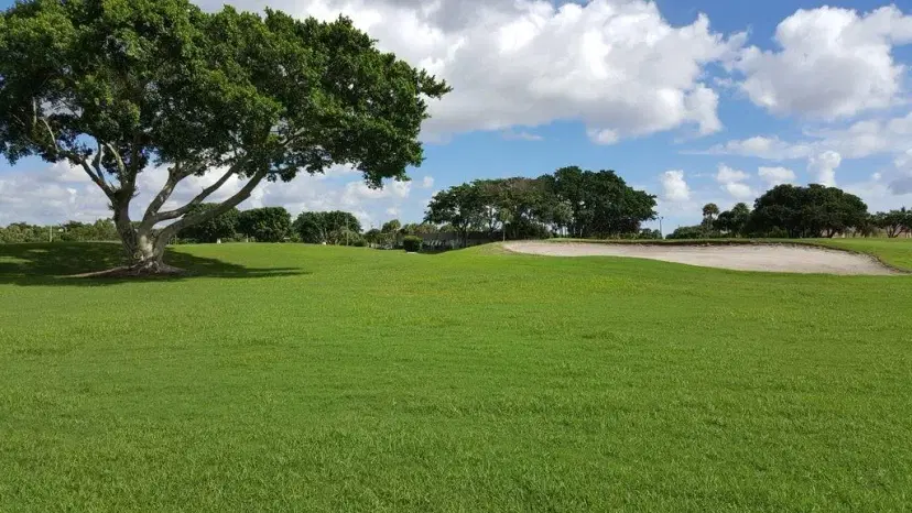 Picture of 202 E Flanders 202, Delray Beach FL 33484