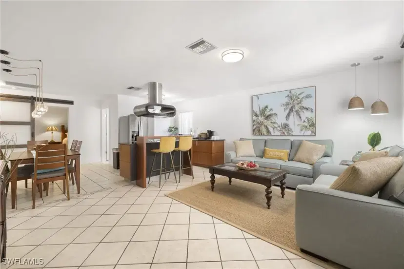 Picture of 742 111Th Ave N, Naples, FL 34108
