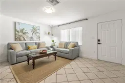 Picture of 742 111Th Ave N, Naples, FL 34108