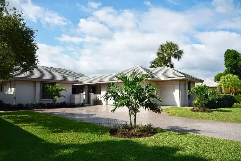 Picture of 6102 SE Oakmont Pl, Stuart FL 34997