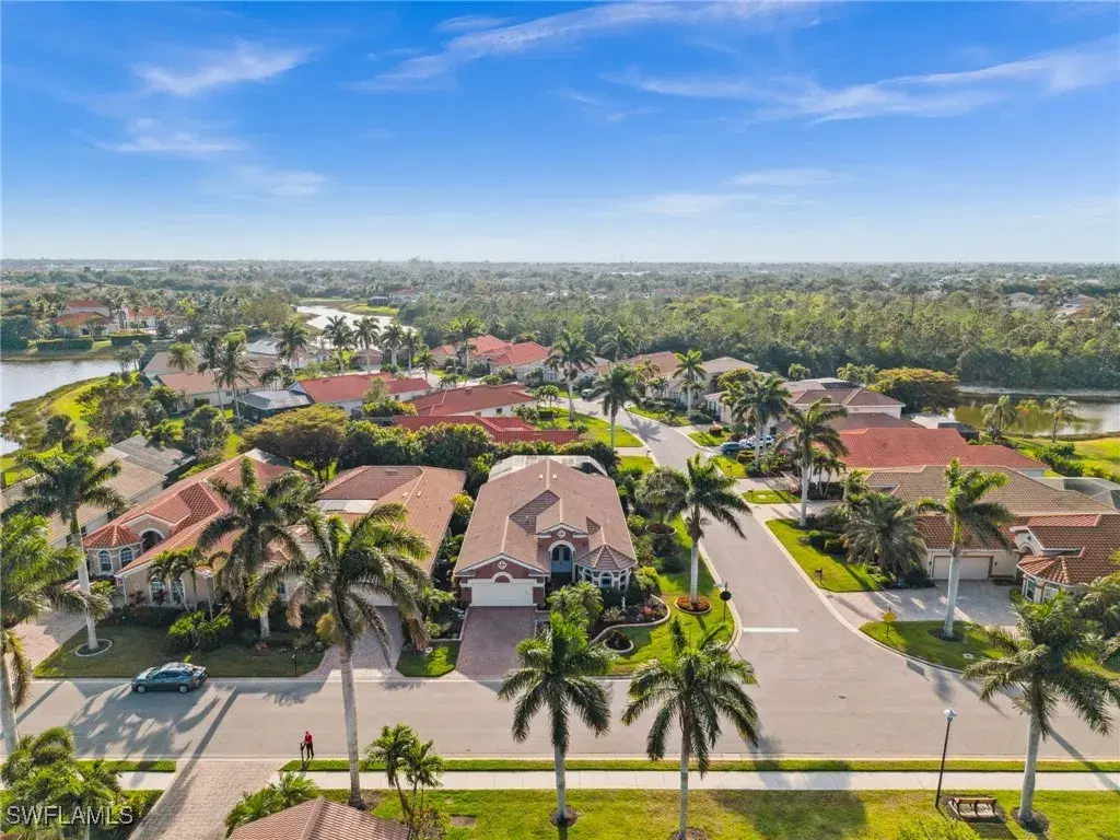 Picture of 19500 Caladesi Dr, Estero, FL 33967