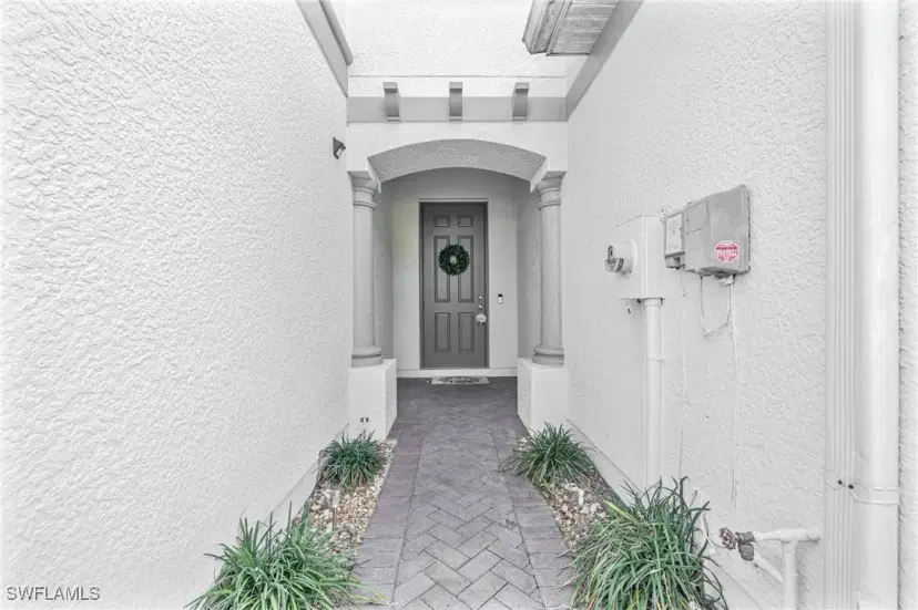 Picture of 19571 Bowring Park Rd 102, Fort Myers FL 33967