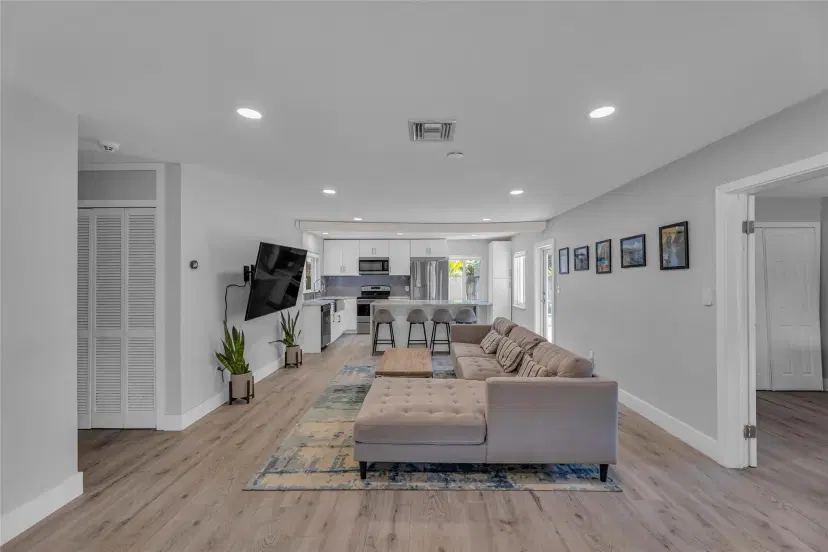 Picture of 1006 SW 21 St, Fort Lauderdale FL 33315