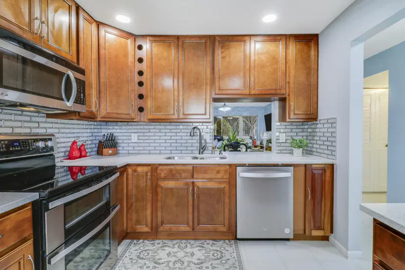 Picture of 505 Holyoke Ln, Lake Worth FL 33467