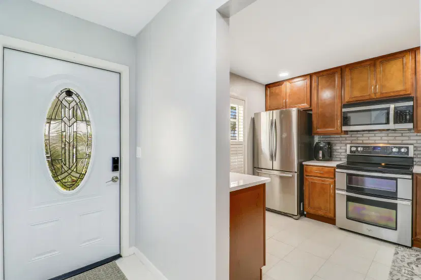 Picture of 505 Holyoke Ln, Lake Worth FL 33467