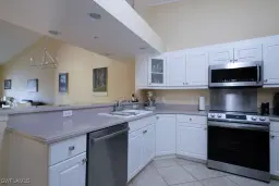 Picture of 2386 Magnolia Ave 7802, Naples, FL 34112