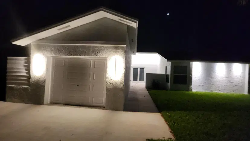 Picture of 165 NW 41St Way, Deerfield Beach FL 33442