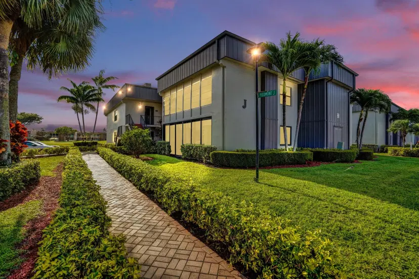 Picture of 475 Piedmont J, Delray Beach FL 33484