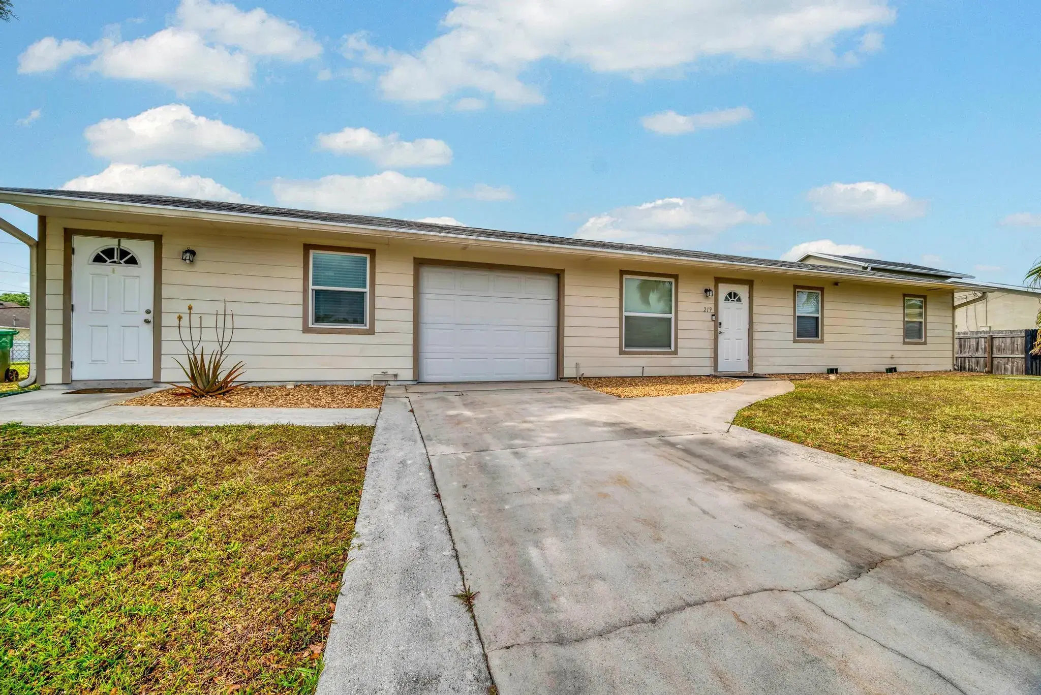 Picture of 219 SW Holden Terrace, Port St Lucie, FL 34984